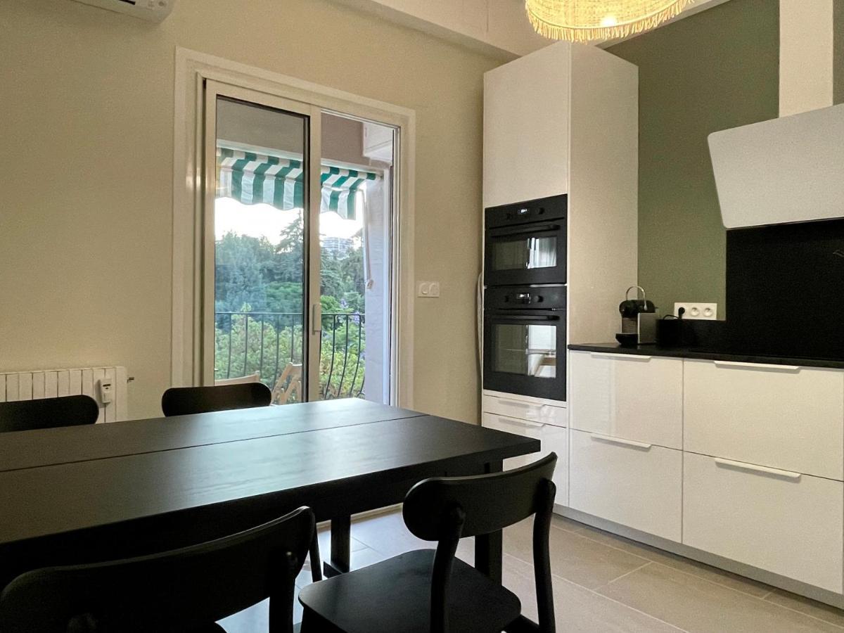 Air-Conditioned Apartment With Garage Near The Sea Nice Buitenkant foto